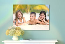 alu dibond children in hall